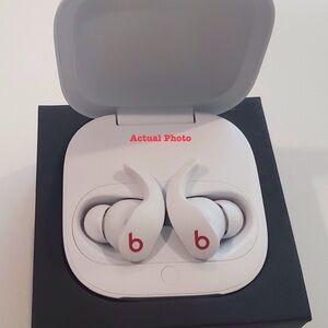 Beats Fit Pro Wireless Earbuds (White)